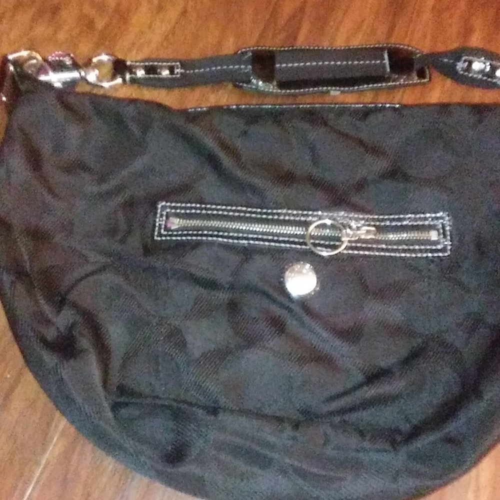 Coach monogram purse